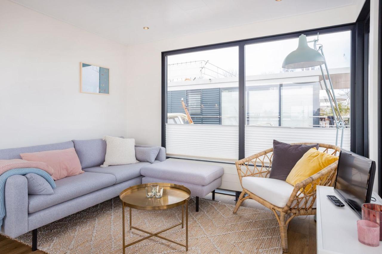 Welcome In - Houseboat Agua Dolce Met Tuin, Paviljoenwei 4, Sneek - Offingawier Εξωτερικό φωτογραφία